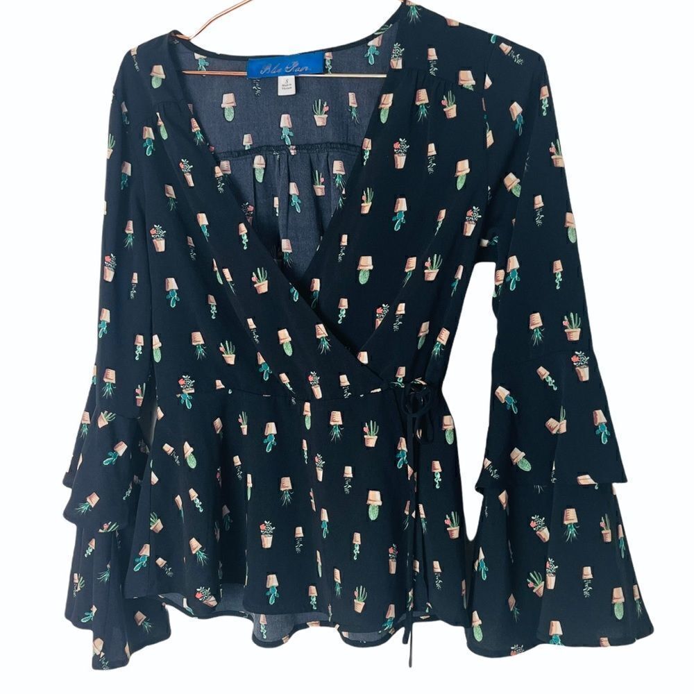 NWOT Francesca’s Blue Rain Succulent Plant Top Small